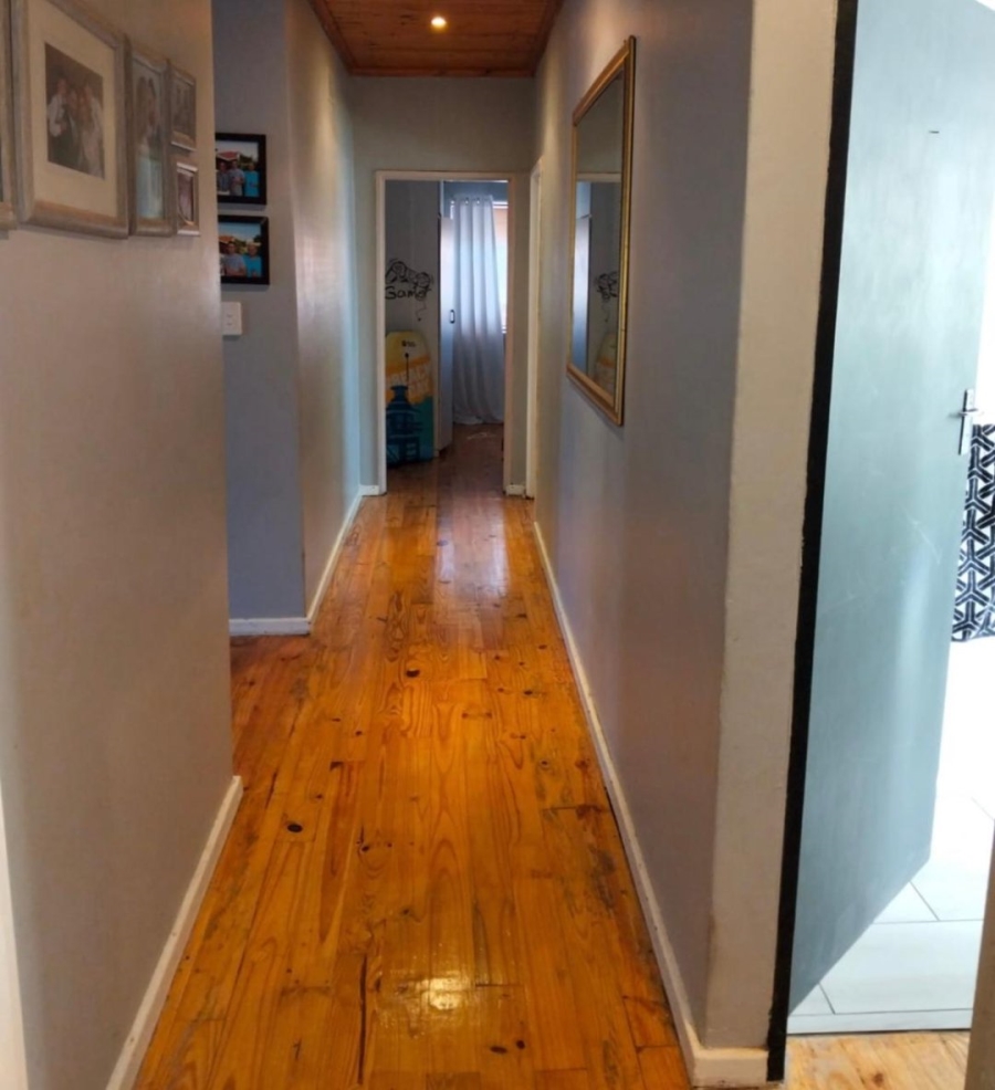 3 Bedroom Property for Sale in Bothasrus Eastern Cape